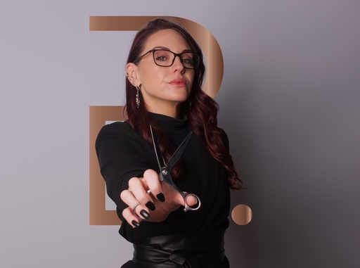 Science of Scalp & Hair - Kaysie Skoloda - English Language